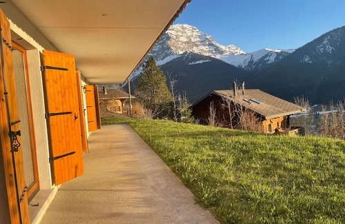 Ormont-Dessus Ski Chalet | Luxurious Modern chalet in Swiss Alps in Les Diablerets