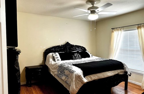 Fellowship Other | Charming 2-bedroom pet-friendly apartment on Equestrian woodland farm.