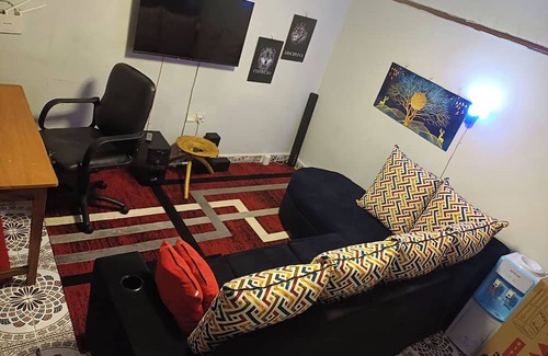 Kutus Apartment | Cozy 1-bedroom apartment in delightful Kutus with WiFi