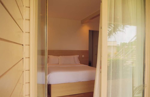 Assouinde Resort | Palms resort assinie