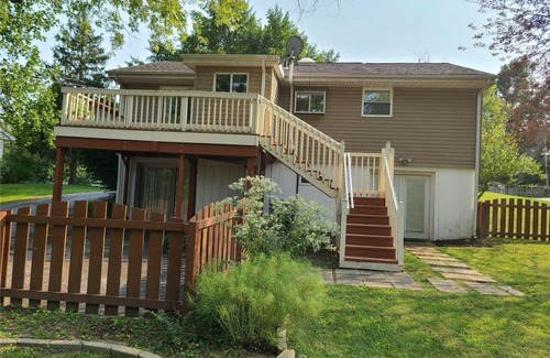 Ballwin House | Charming 1-bedroom in basement with AC, WiFi in awesome Ballwin