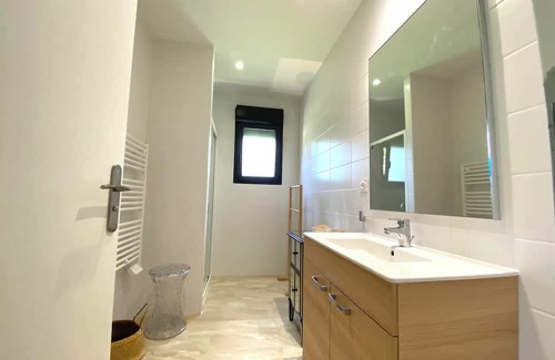 Jardin House | Elegant house ideal for groups 5 minutes from the center