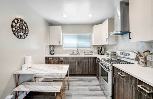 Los Angeles House | Luxe Urban Vista - LA