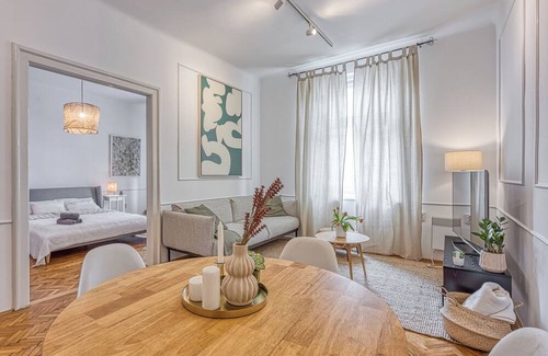 Zagreb Villa | Spacious Apartment In Heart Of Zagreb