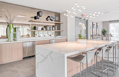 Doral Condo | Tranquil Doral Retreat: Spacious Gem