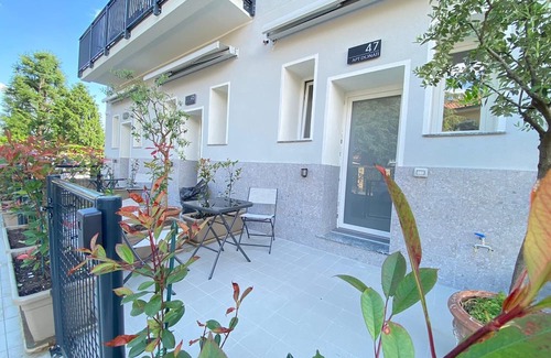 Casirate d'Adda Apartment | APT DONATI, modernity and comfort with parking and reserved outdoor space