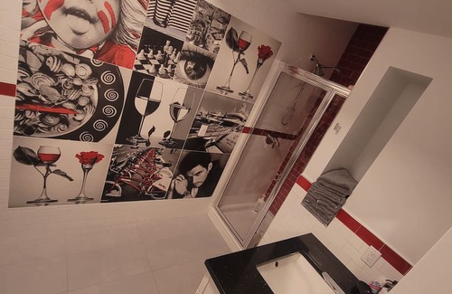 Bergenfield House | Huge Modern open layout 7 Br 4.5 bath entertaining home