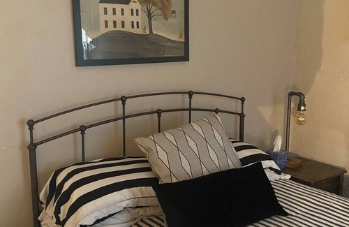 Wykoff House | Wykoff Historical Jail Haus with original jail cell bunks. It’s an adventure!