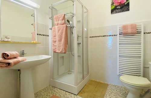 Bagnoles-de-l'Orne Apartment | Joli Studio "douceur" Meublé Dans Résidence, Quartier Belle Époque