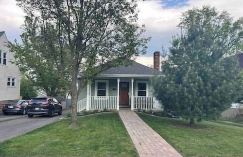 Madeira House | 2 Private, Comfortable and Elegant