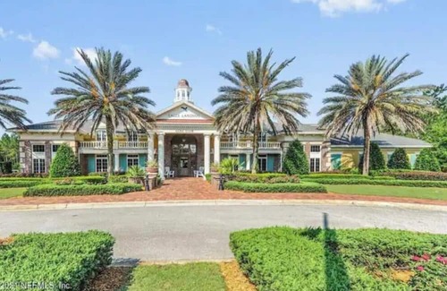 OakLeaf Plantation House | Cozy private suite in resort-style golf community
