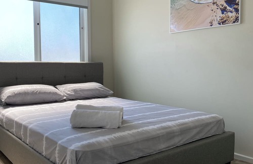 Port Noarlunga South House | Wine coast spacious 3-bedroom house