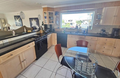 Indian Waterways House | Bay-front, family compound in Tavernier is the perfect Keys retreat.