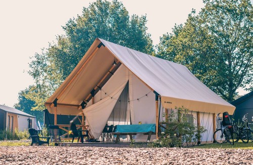 Kaatsheuvel House | Glampingtent 4 by Interhome