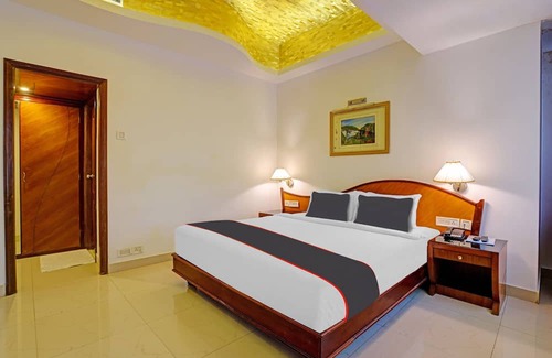 Nedumangad Hotel | Collection O Hotel Indraprastha