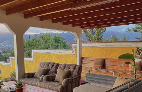 Maestros House | Stunning Home with Terrance Retreat and Breathtaking Views - Beach/Vineyards