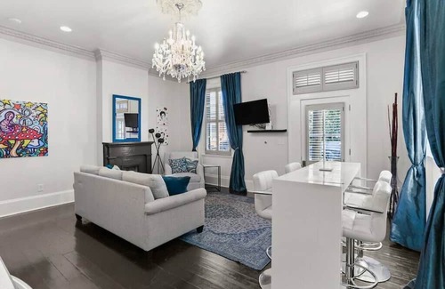 Faubourg Marigny Condo | Perfect Marigny Pied-de-terre!