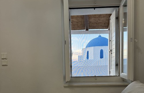 Naousa Apartment | Harry’s studio