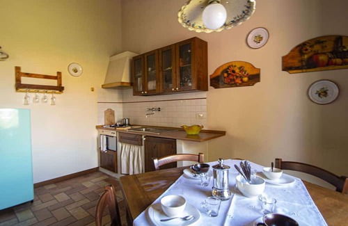 Stabbia Apartment | Lovely apartment for 4 people with WIFI, pool, A/C, TV, patio, panoramic view and parking