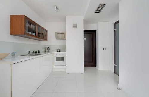 Katowice Apartment | Studio Next to Spodek by Renters