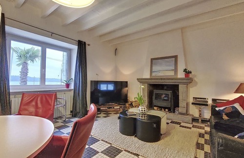 Plouguiel House | Gite les Pieds Dans L'eau La Roche Jaune