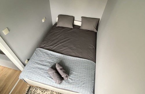 Mokotow Apartment | Found Space Metro Pole Mokotowskie