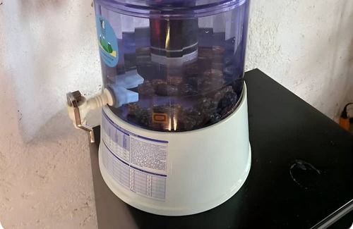 El Santuario Cabin | Hippie Ranch Cabaña en borde de lago