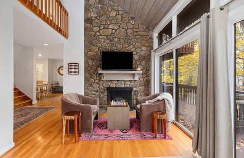 Nellysford House | Rabbit Run with Wintergreen Advantage