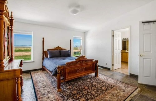 St. Charles House | Serene Seaside In St. Charles Beachfront Farmhouse