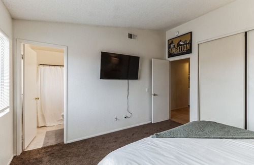 Victorville House | Tranquil Retreat in Adelanto 3BR/2BA Home