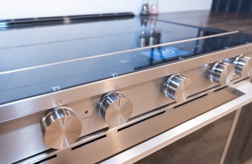 Tappen Apartment | Cozy lower level suite with King bed, just outside of Salmon Arm!