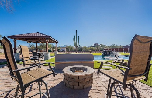 East Mesa House | Spacious desert oasis! Room to play, tons of parking!