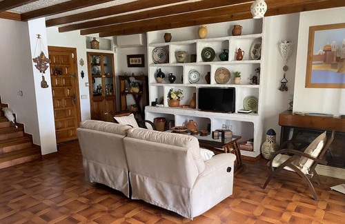 Torre del Mar Ski Chalet | Traiñas A4 - Three Bedroom Chalet, Sleeps 6