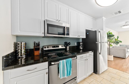 Marina del Rey Apartment | OceanView 3BR 2BA Condo: Your Serene Cloud Getaway
