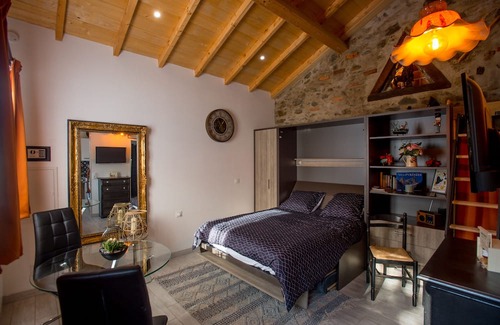 Bagneres-de-Bigorre Ski Chalet | Chalet Neuf Classé 4 Étoiles, Équipé PMR au Cœur de Bagnères-de-bigorre