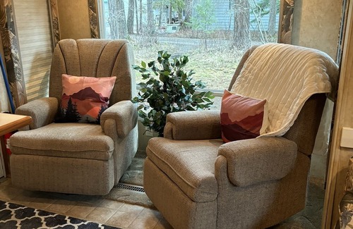 Coolin House | Your hub for adventures at Priest Lake, Idaho!