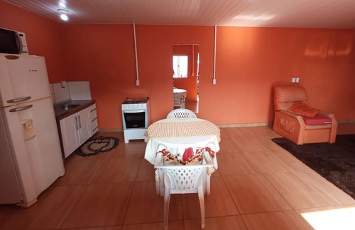 Regiao Norte House | Casa Fundos p 3 Pessoas com Ar-cond. Wifi Garagem Coberta Cozinha