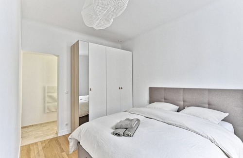 Cœur de Ville Apartment | Sublime 2P Située À 15 MIN DU Centre DE Paris !