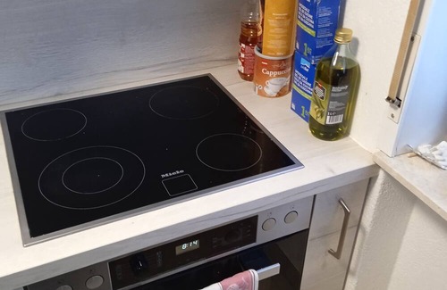 Randa Apartment | Private 2 Zimmerwohnung mit Wunderbarer Aussicht Aufs Klein Matterhorn