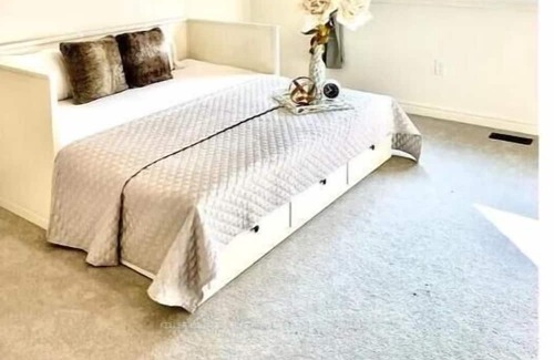 Watertown House | Welcome to 21 Hager Creek terr