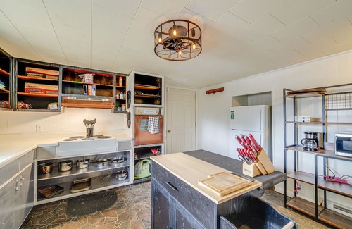 Marlinton House | Pet-Friendly West Virginia Getaway Near Skiing