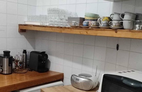 La Salut House | Encantadora Residencia Junto a Park Güell: ¡Tu Hogar en Barcelona te Espera!