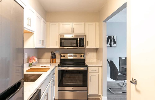 Downtown Cleveland Apartment | Downtown Cleveland Apartments By Barsala
