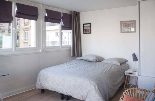 Quartier de Javel Apartment | Cosy apartment with balcony in the heart of Paris
