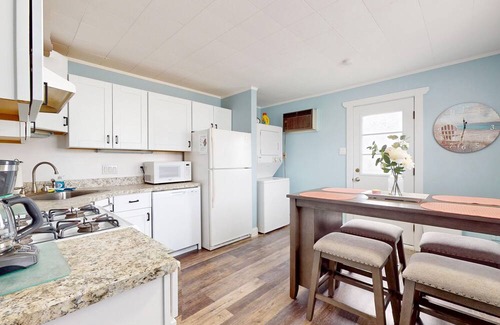 Brigantine Cottage | Excellent location!! Beach House 2 Blocks from the beach! Pet Friendly🐶