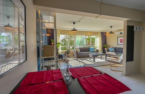 Kaleici Apartment | Missafir Stylish Flat Near Hadrian's Gate