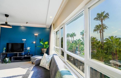 Kaleici Apartment | Missafir Stylish Flat Near Hadrian's Gate