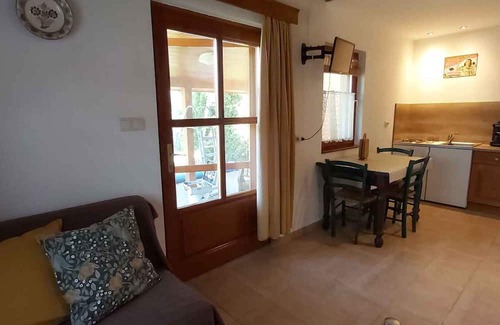 Tiszafured House | Holiday home with outdoor pool and WiFi