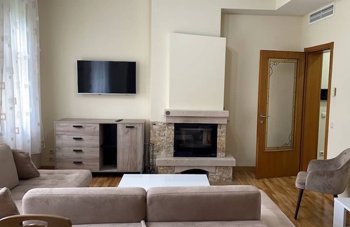 Meljine Apartment | Comfortable apartment with garden