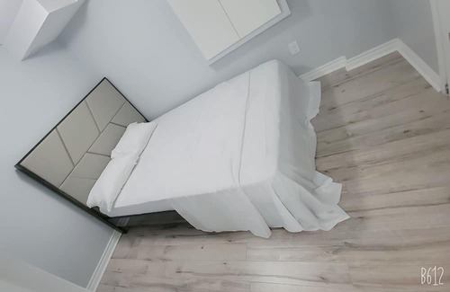 Brampton Apartment | Beautiful unique basement apartment. Quick Access to Greater Toronto Area GTA.